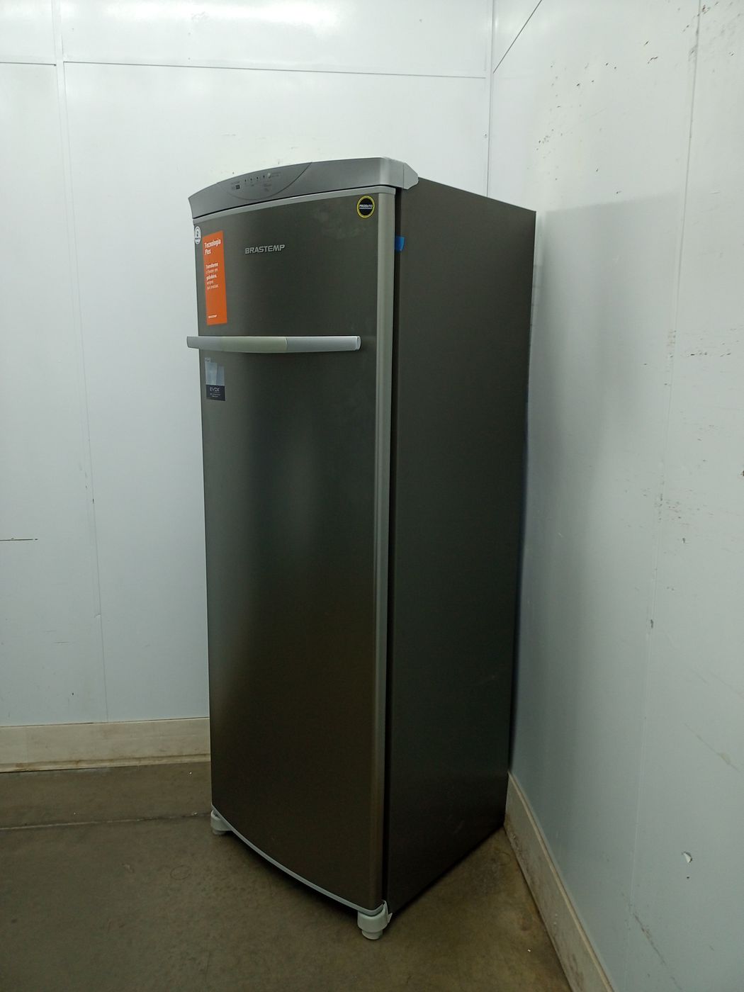 Freezer Brastemp 228l Vertical Flex Frost Free 1 Porta Inox TudoBônus