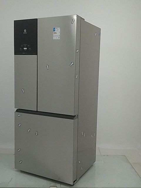 GELADEIRA ELECTROLUX IM8S FROST FREE INVERTER