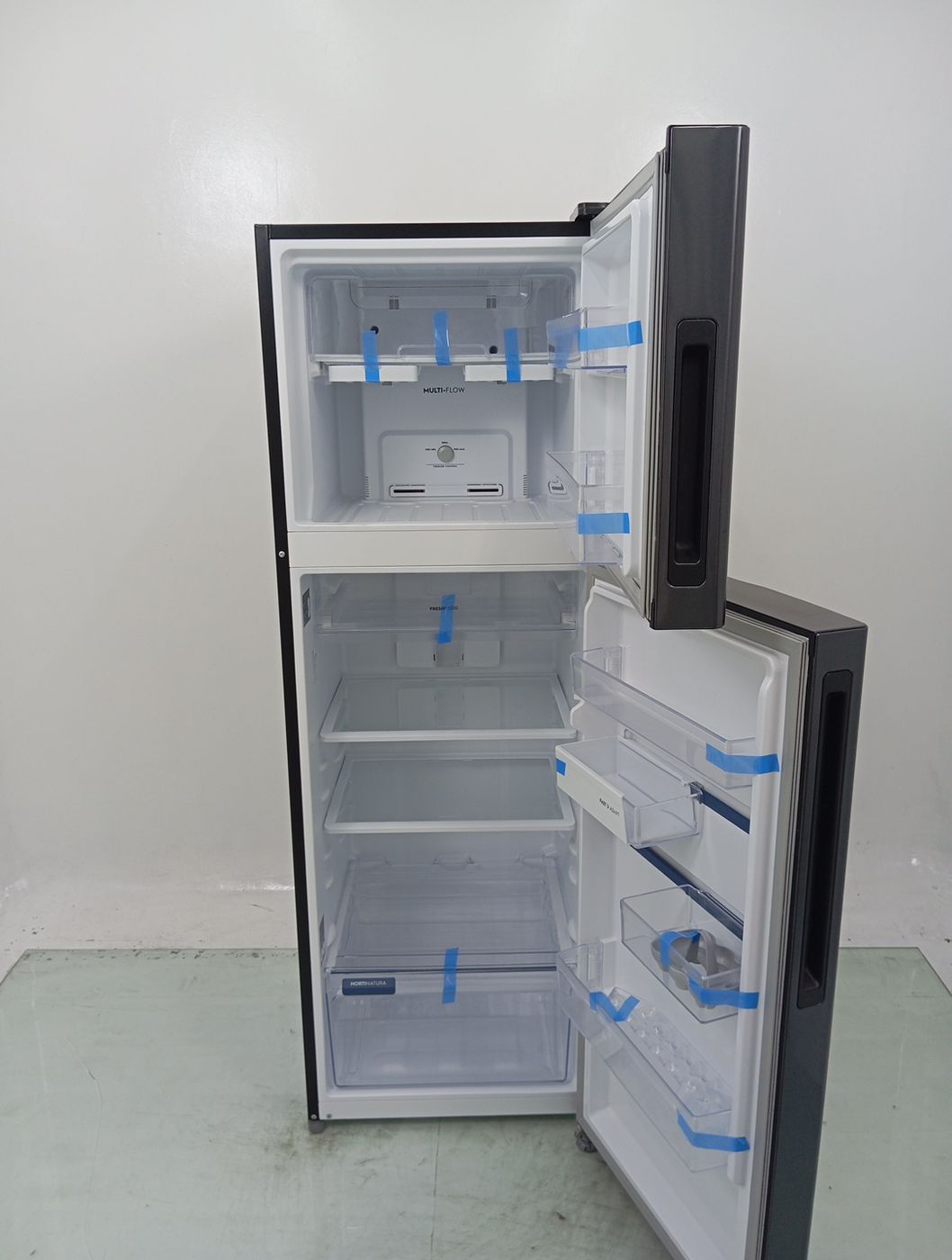 GELADEIRA ELECTROLUX IF43B FROST FREE INVERTE