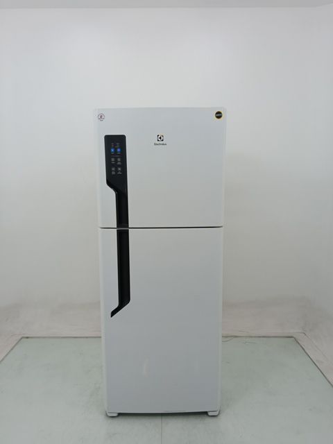 REFRIGERADOR ELECTROLUX TF55 - Refrigerador E