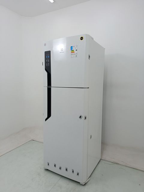 REFRIGERADOR ELECTROLUX TF56 - Refrigerador E