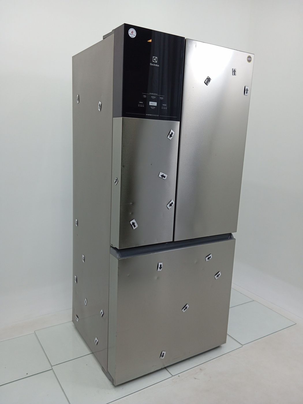 REFRIGERADOR ELECTROLUX IM8S FROST FREE INVER