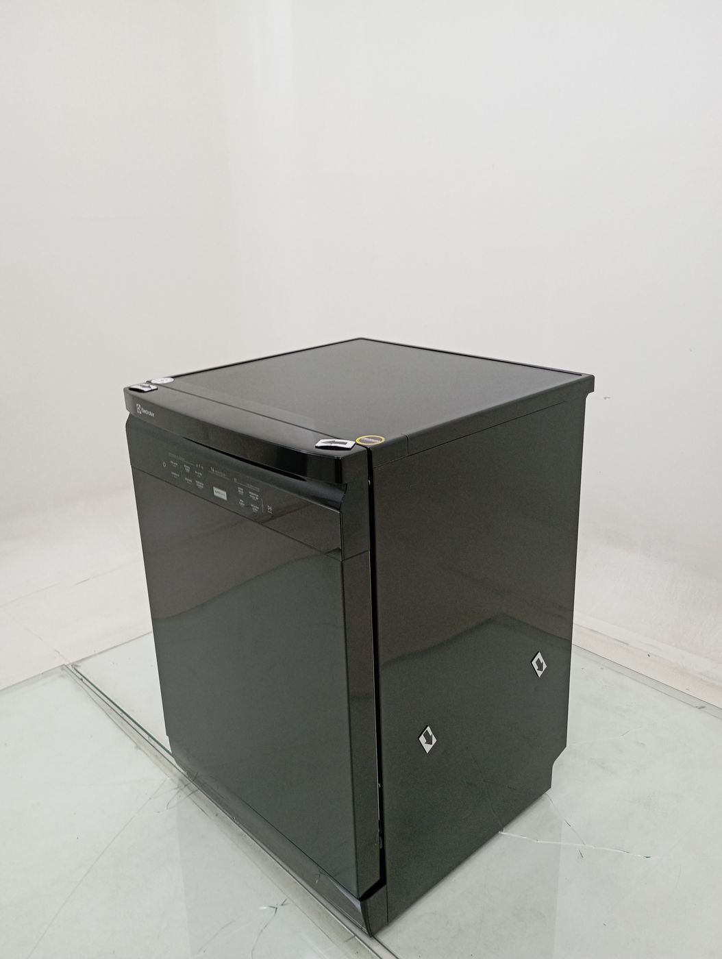 LAVA LOUCAS ELECTROLUX LL14P - Lava Louça Ele