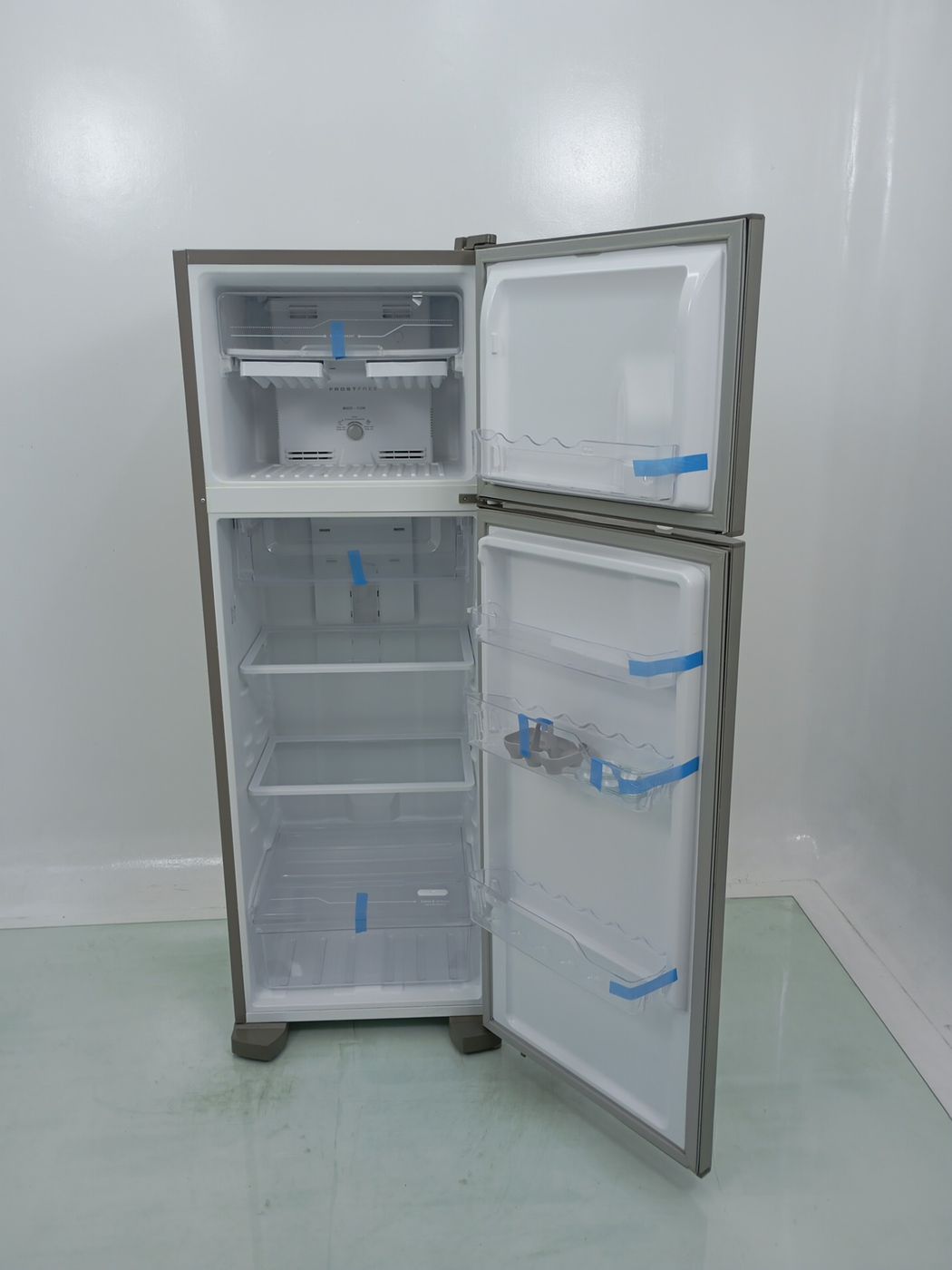 GELADEIRA ELECTROLUX TF39S - PLATINUM