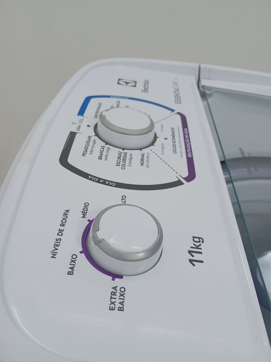 LAVADORA ELECTROLUX LES11 - Lavadora Electrol