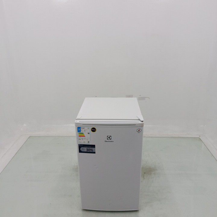 FRIGOBAR ELECTROLUX EM120 - Frigobar Electrol