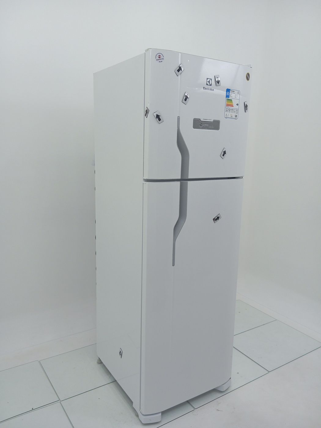 REFRIGERADOR ELECTROLUX  DUAS PORTAS FROST FR