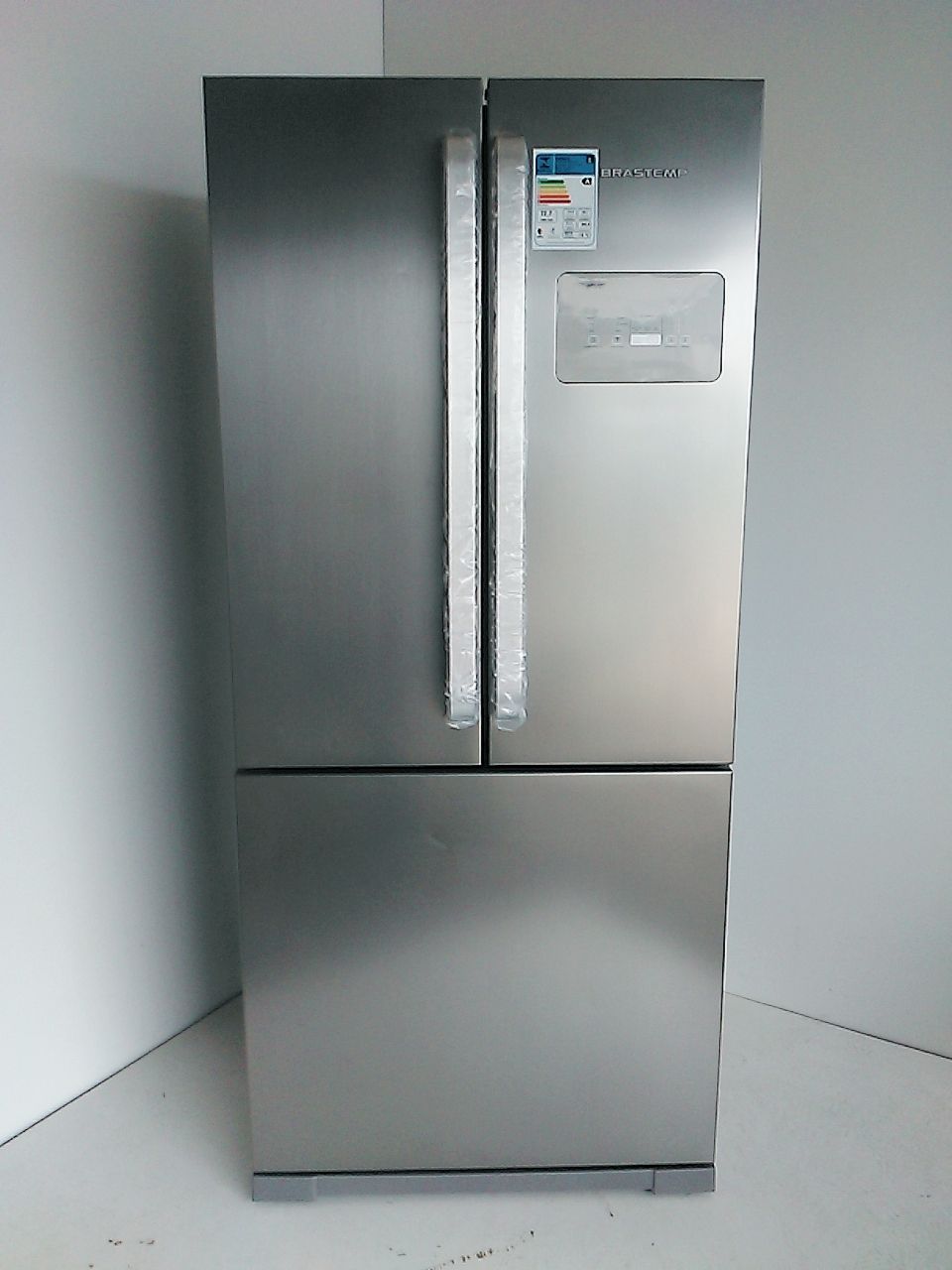 REFRIGERADOR 3 PORTAS 573 BRASTEMP