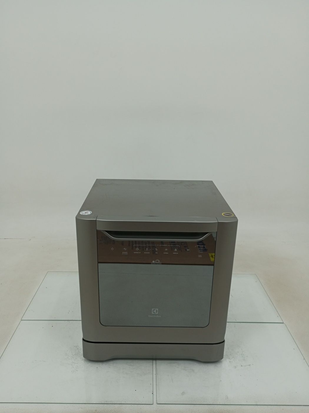 LAVA LOUCAS ELECTROLUX LE08S 8 SERVICOS  - CI