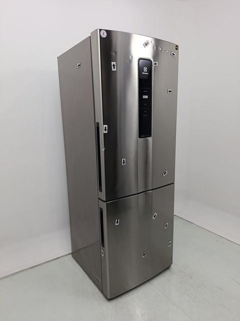 REFRIGERADOR ELECTROLUX IB7S FROST FREE INVER
