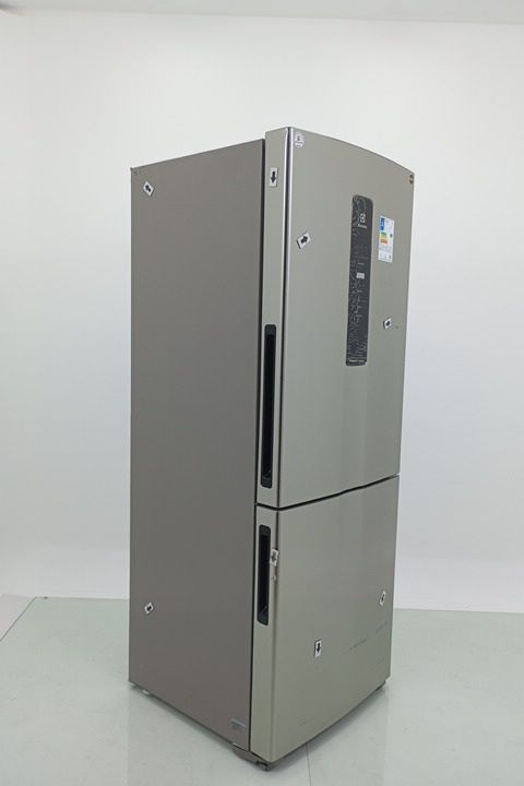 REFRIGERADOR ELECTROLUX IB7S FROST FREE INVER