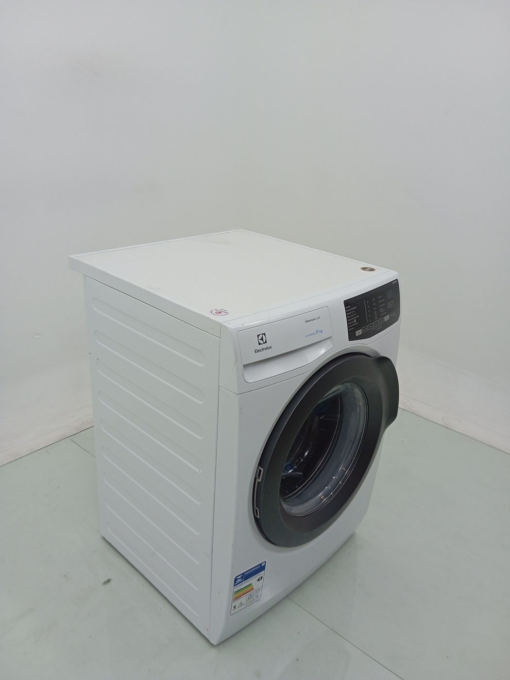 LAVADORA ELECTROLUX FRONT LOAD LFE11 11KG INV