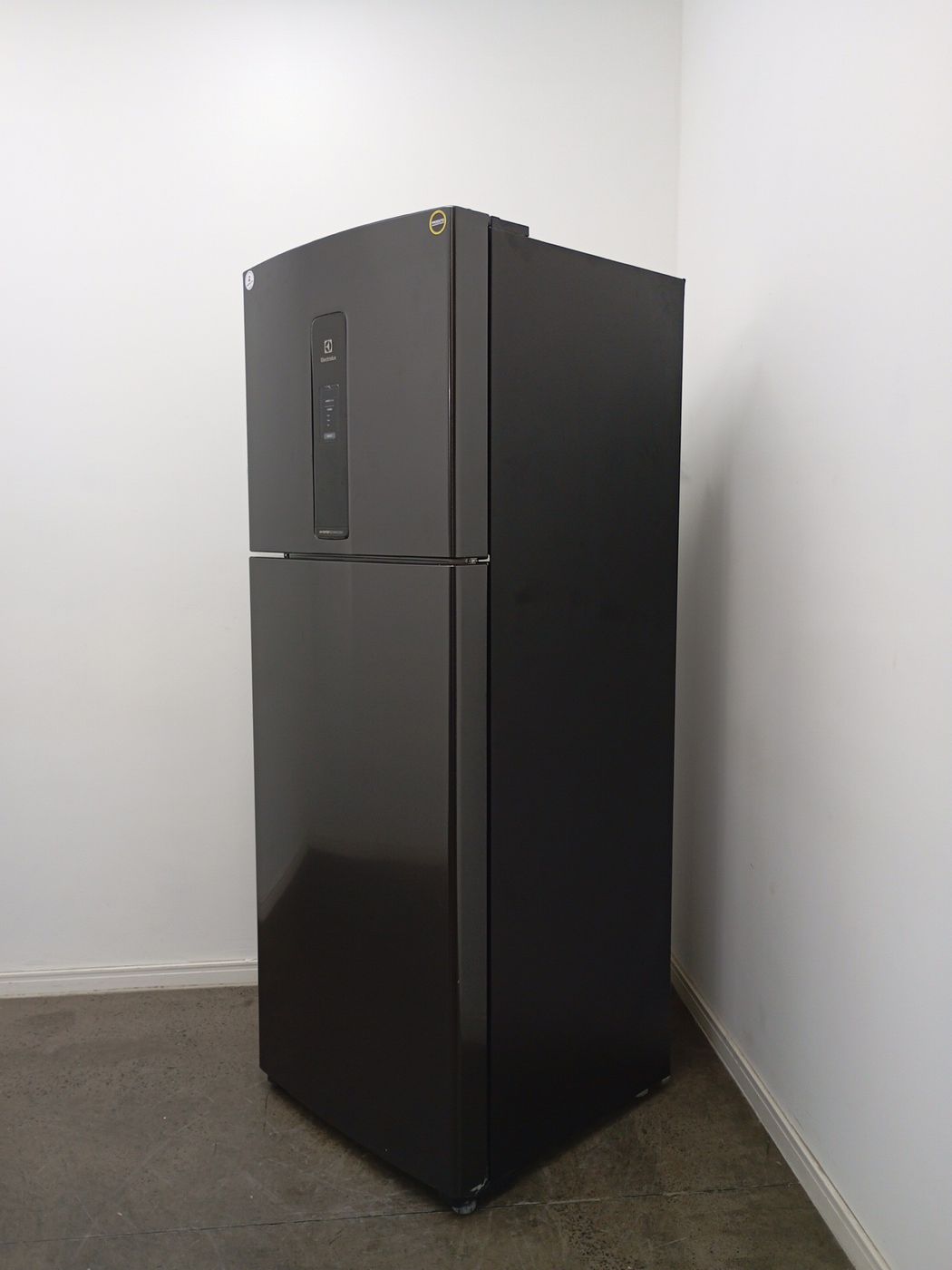 REFRIGERADOR ELECTROLUX IT70B FROST FREE INVE