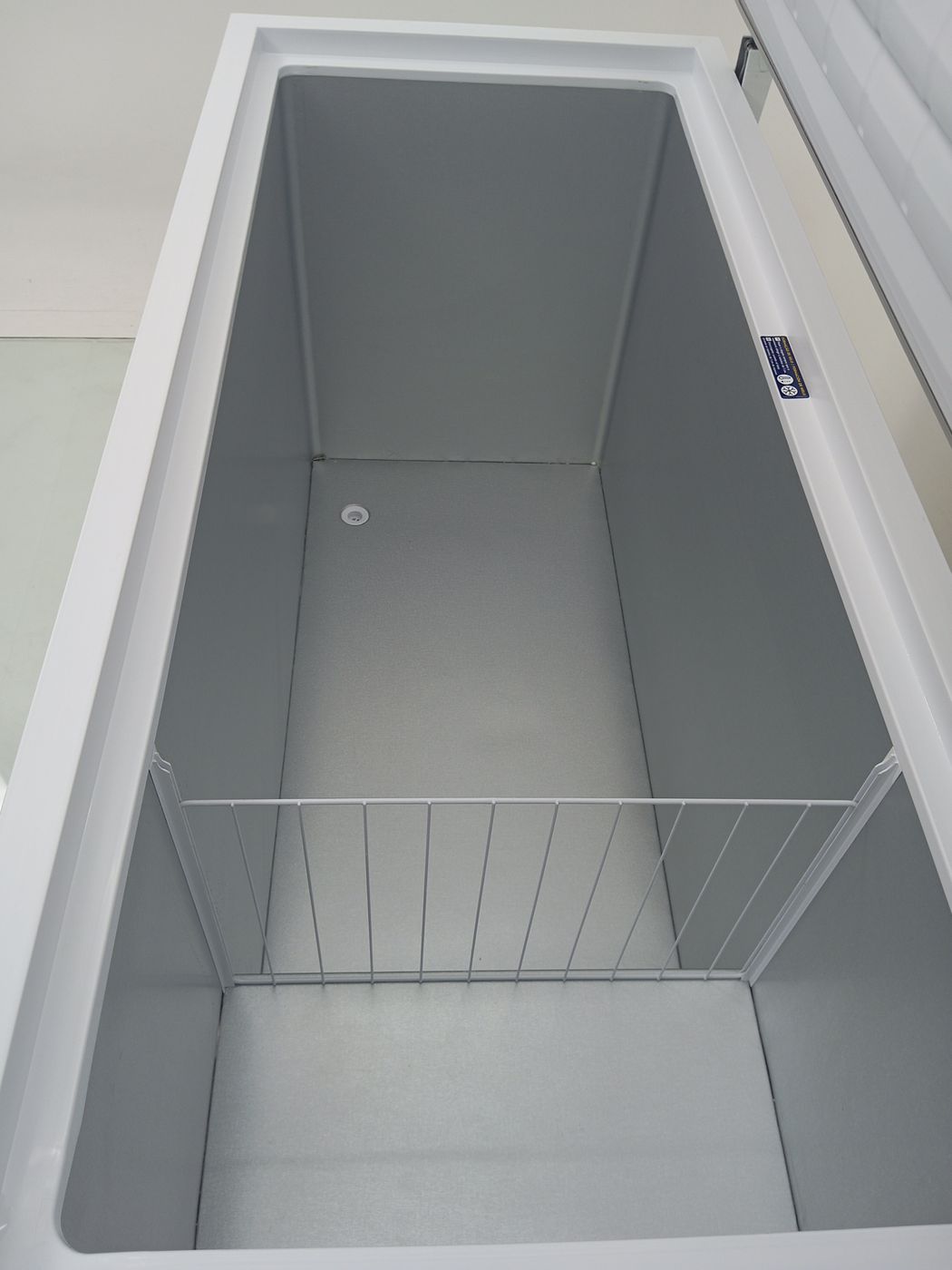 FREEZER ELECTROLUX  HORIZONTAL CYCLE DEFROST 