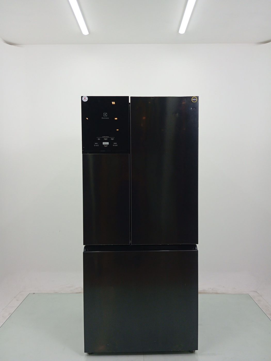 REFRIGERADOR ELECTROLUX IM8B FROST FREE INVER