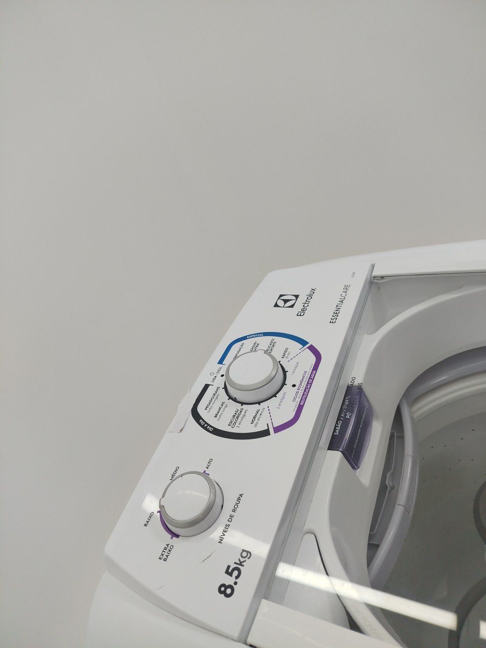 LAVADORA ELECTROLUX TOP LOAD 8,5KG LES09 ESSE