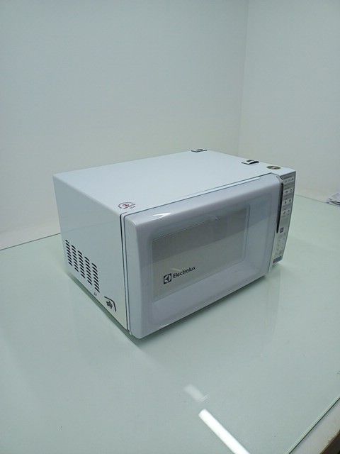 MICRO-ONDAS ELECTROLUX MEO44 34L - BRANCO