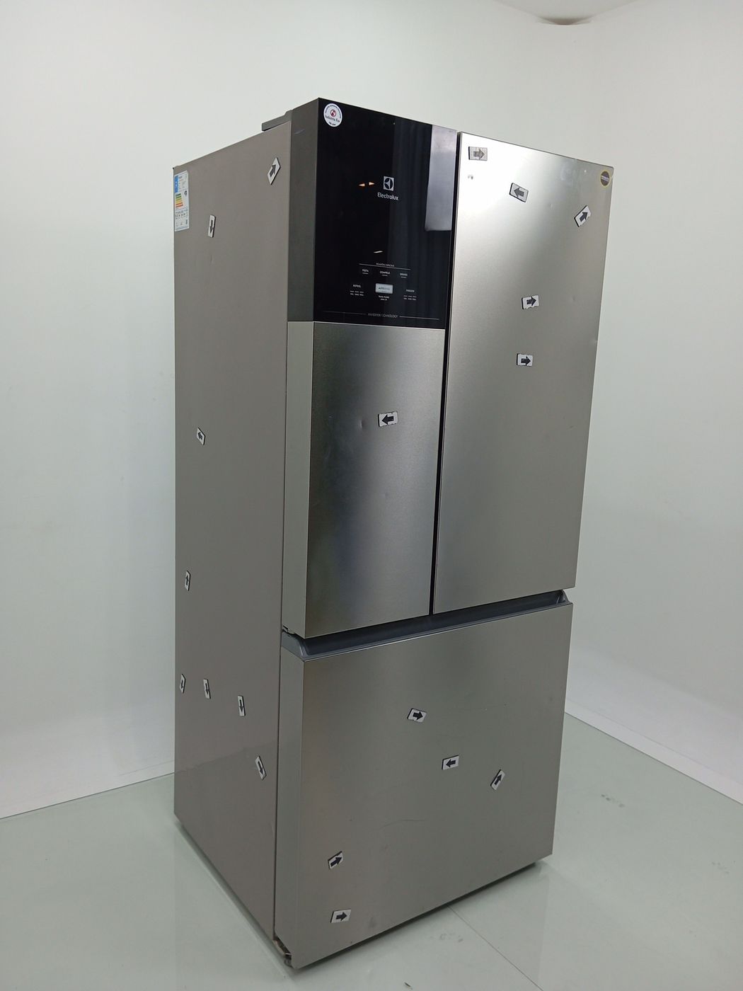 REFRIGERADOR ELECTROLUX IM8S FROST FREE INVER