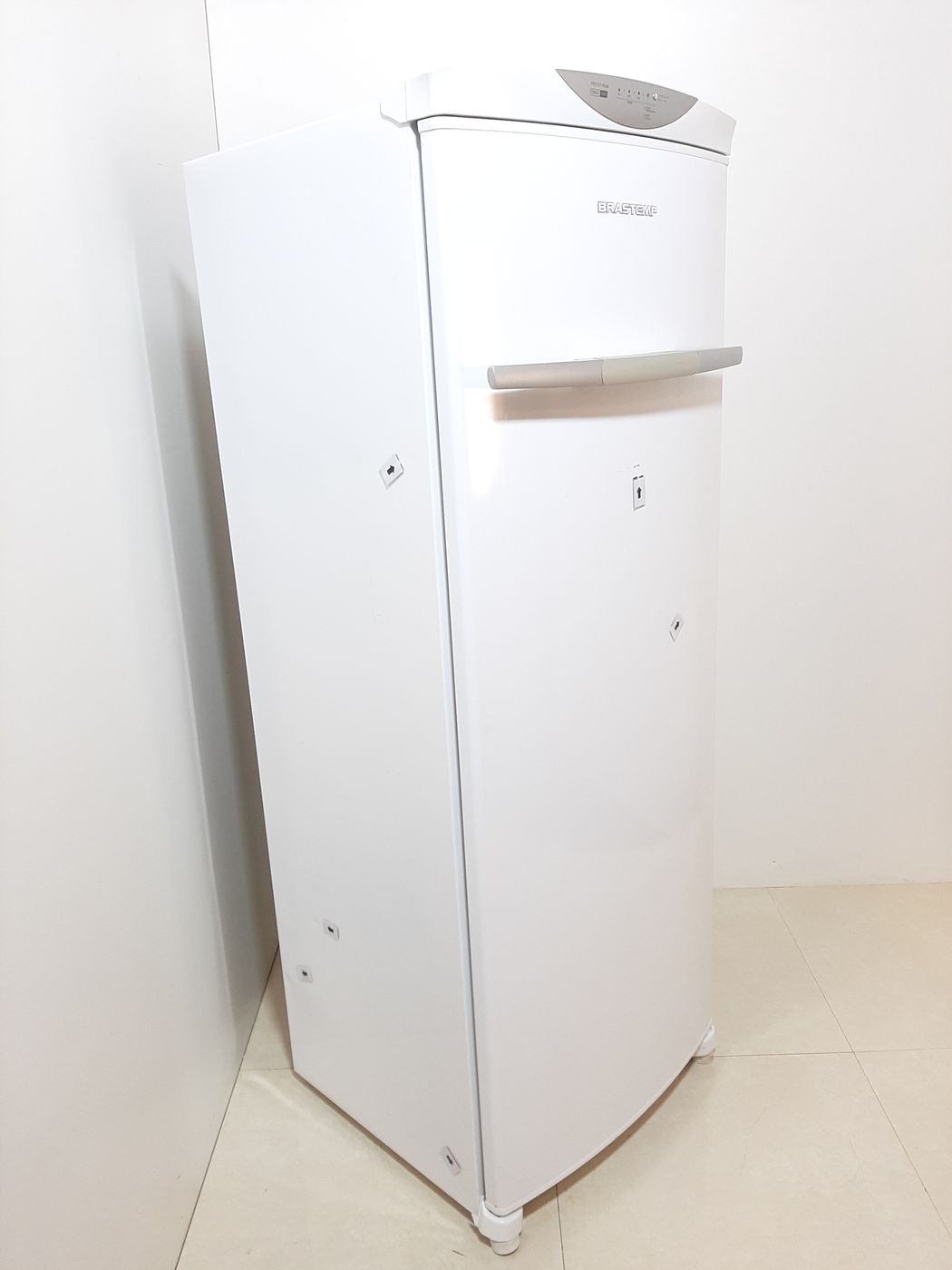 FREEZER BRASTEMP VERTICAL 1 PORTA 228L BR - B