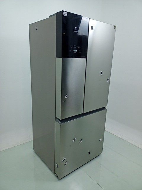 REFRIGERADOR ELECTROLUX IM8S FROST FREE INVER