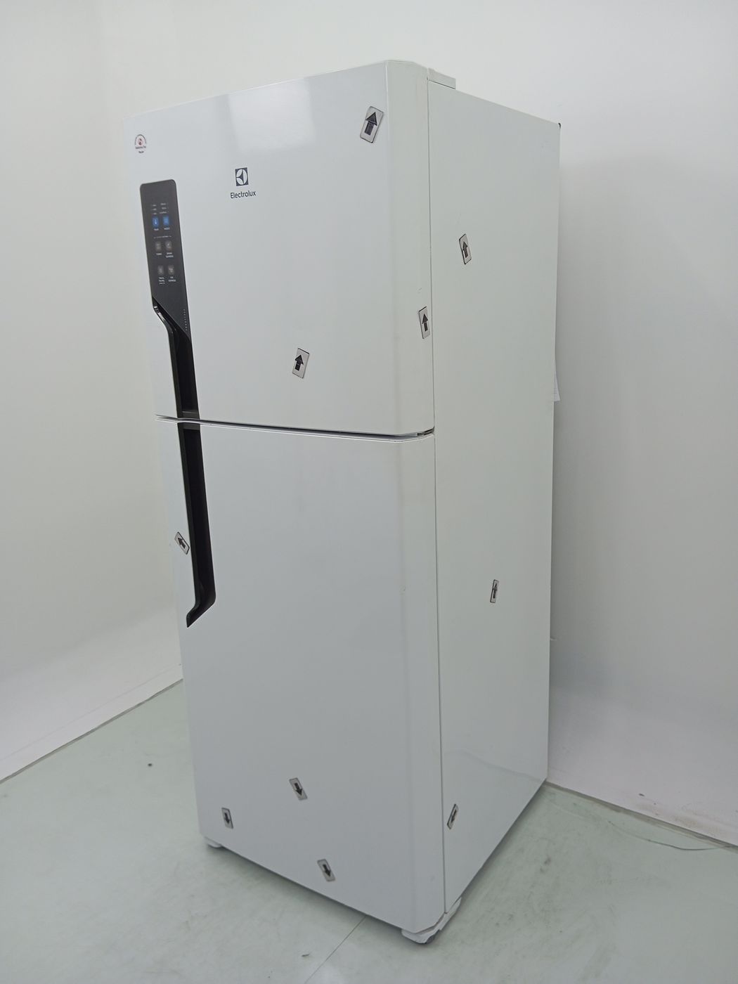 REFRIGERADOR ELECTROLUX TF55 - Refrigerador E