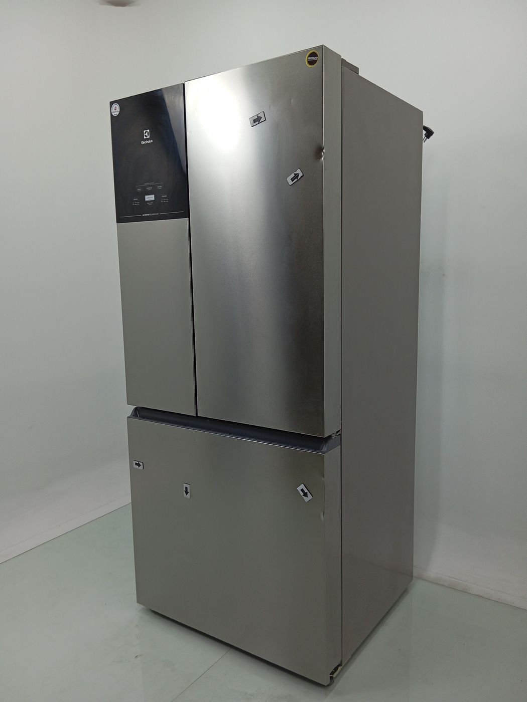 REFRIGERADOR ELECTROLUX IM8S FROST FREE INVER