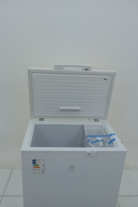 FREEZER ELECTROLUX HE200 HORIZONTAL 199L - BR