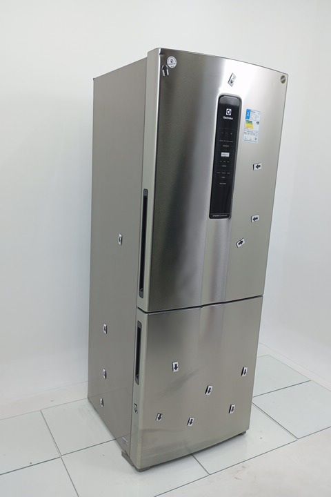REFRIGERADOR ELECTROLUX IB54S DUAS PORTAS INV