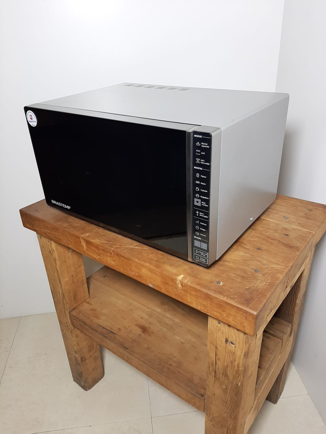 MICRO-ONDAS BRASTEMP FUNÇÃO GRILL 45 L - PRET