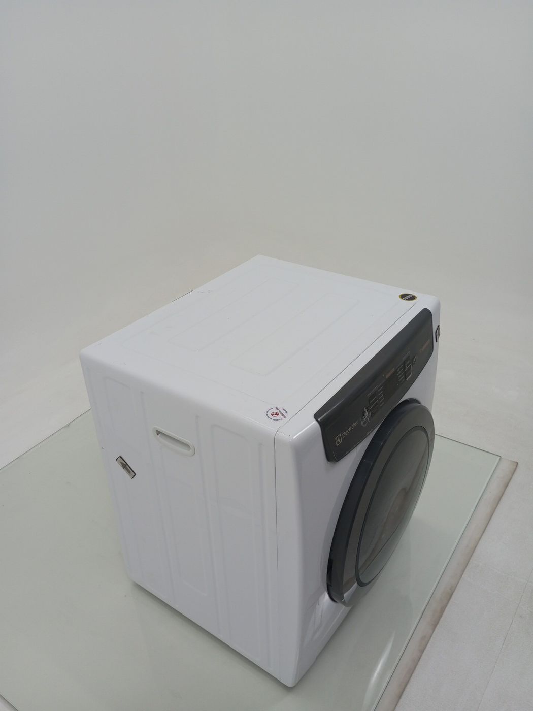 SECADORA ELECTROLUX SVB11 DE PAREDE E PISO 11