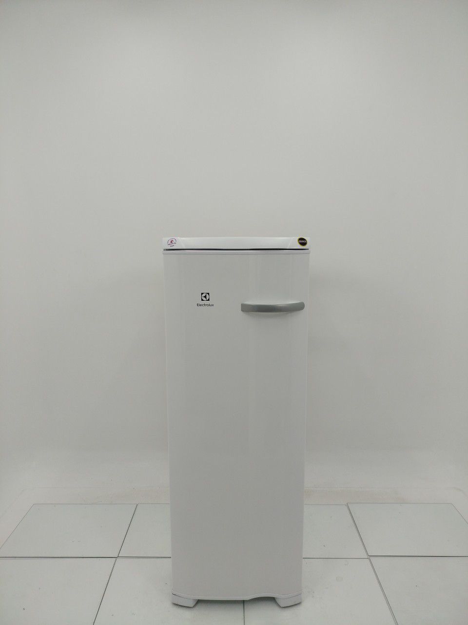 FREEZER ELECTROLUX FE23 VERTICAL CYCLE DEFROS