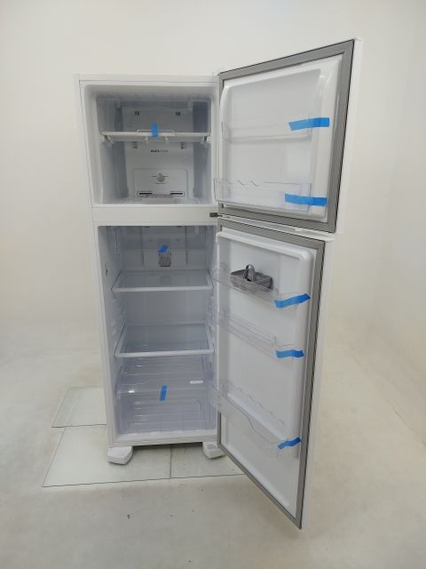 REFRIGERADOR ELECTROLUX DFN41 FROST FREE 371L