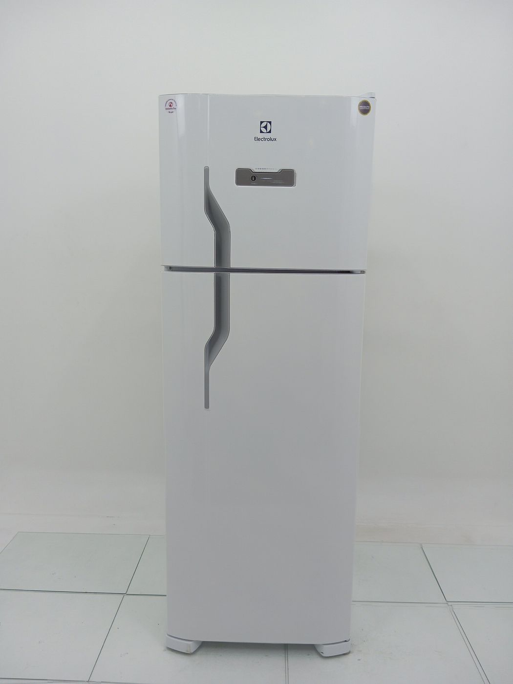 REFRIGERADOR ELECTROLUX TF39-   FROST FREE 31
