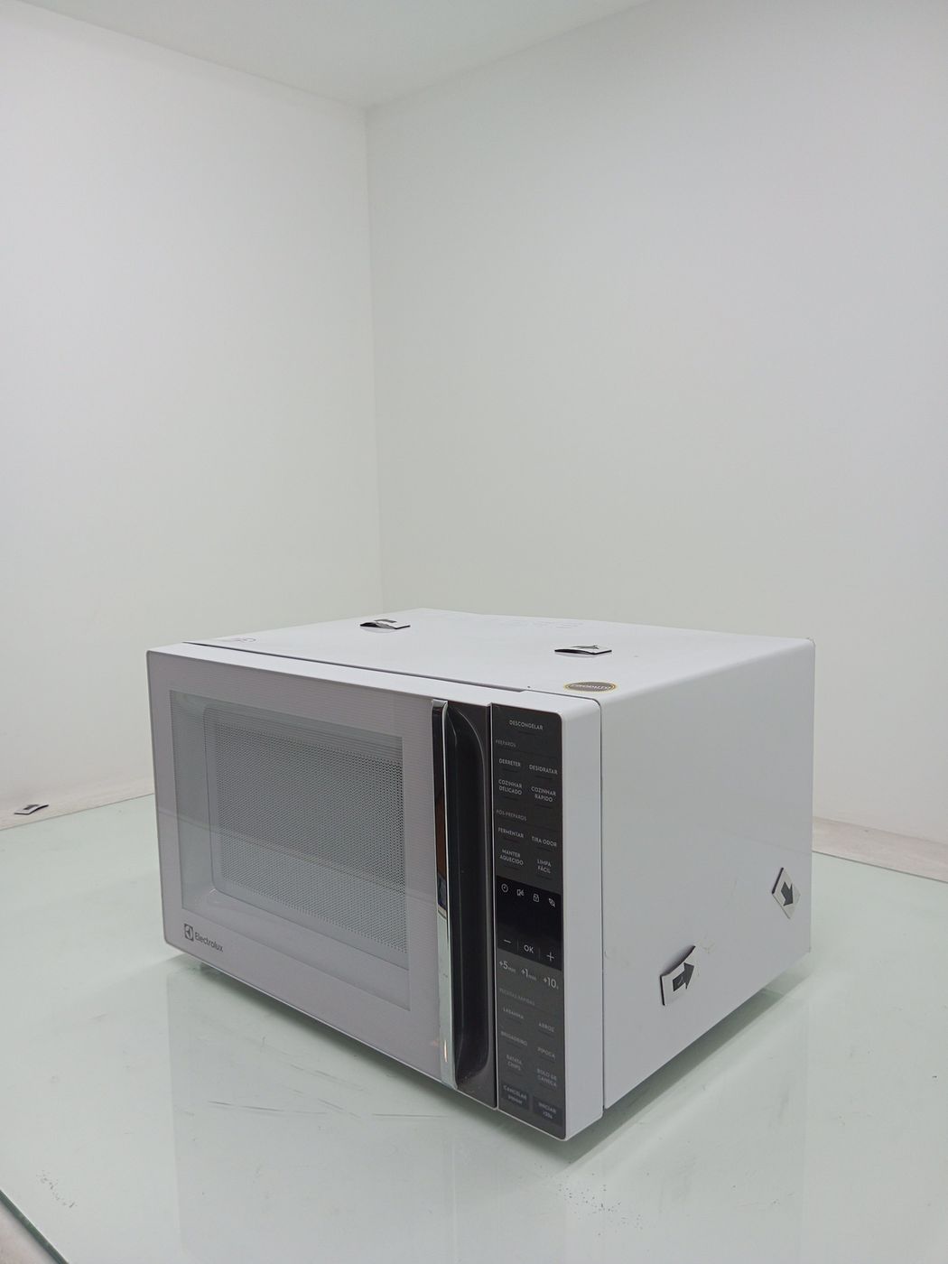 MICRO-ONDAS ELECTROLUX ME36B 36L - BRANCO