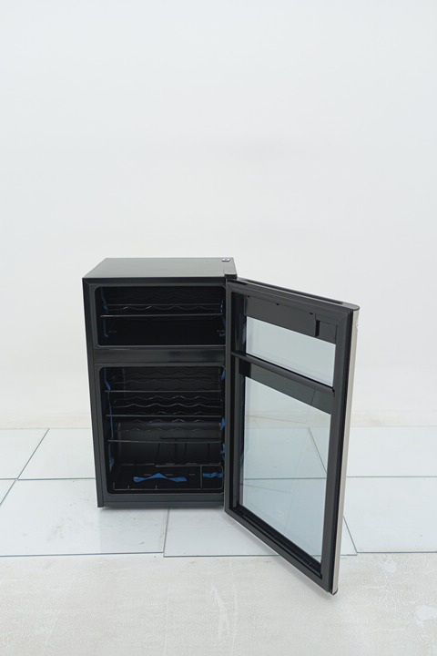 ADEGA ELECTROLUX WDF29 DUAL ZONE 29 GARRAFAS 