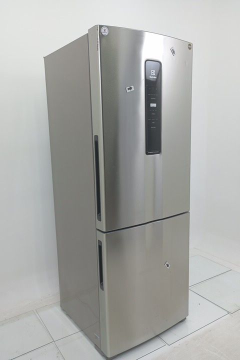 REFRIGERADOR ELECTROLUX IB7S FROST FREE INVER