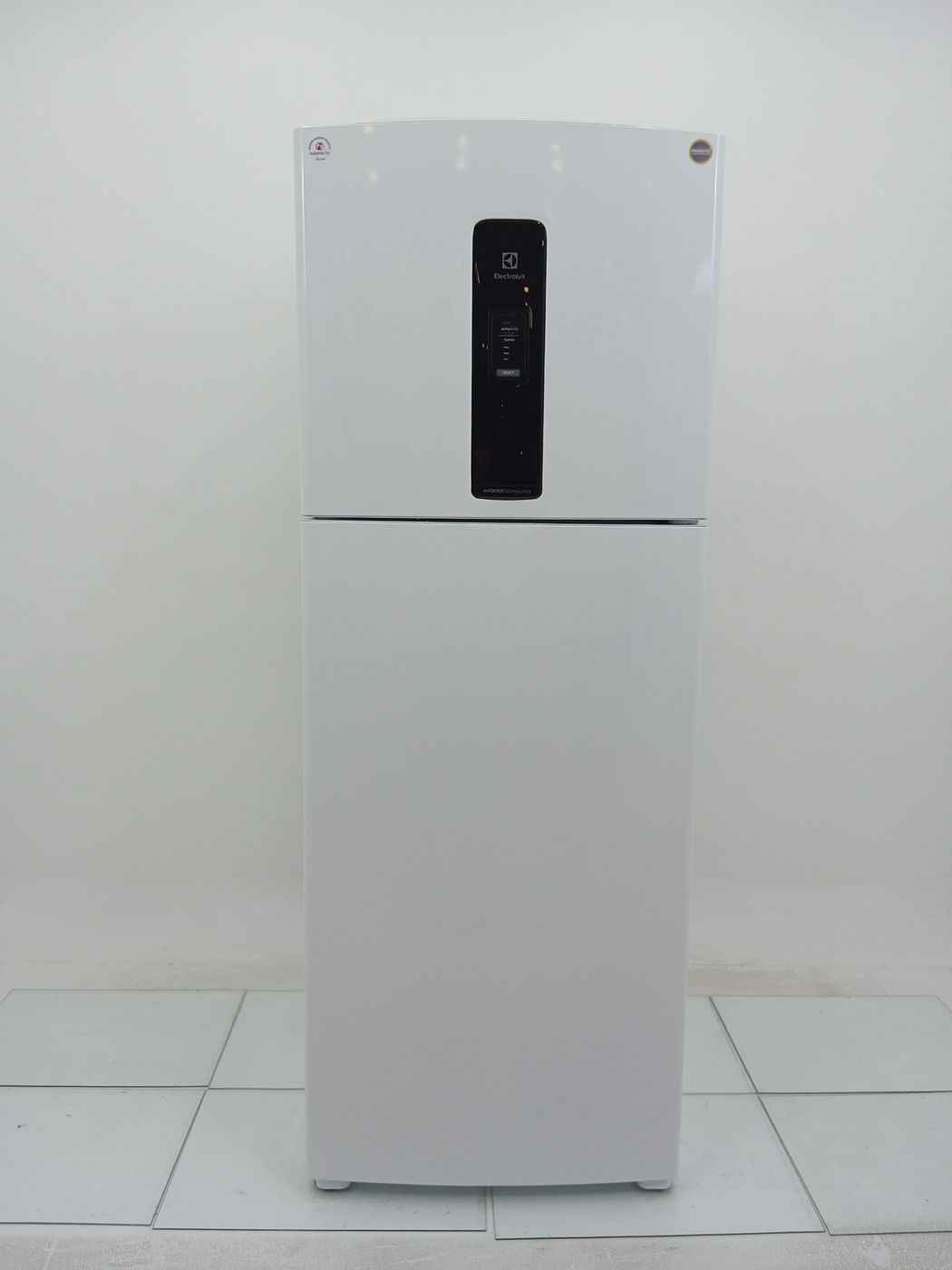 REFRIGERADOR ELECTROLUX IT70 FROST FREE INVER