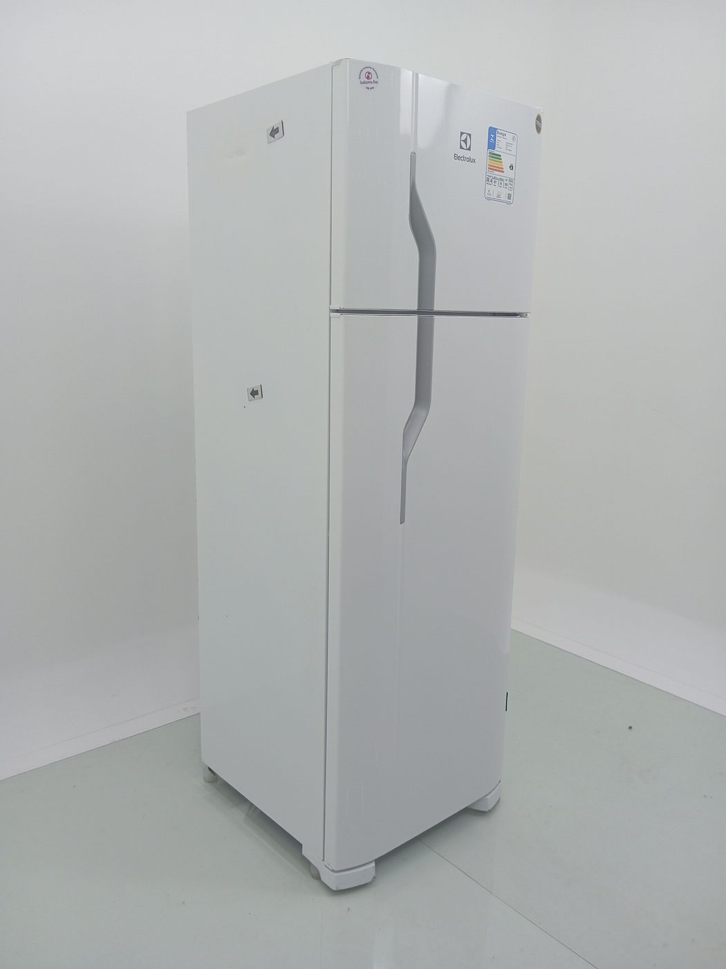 REFRIGERADOR ELECTROLUX DC35A   DUAS PORTAS C