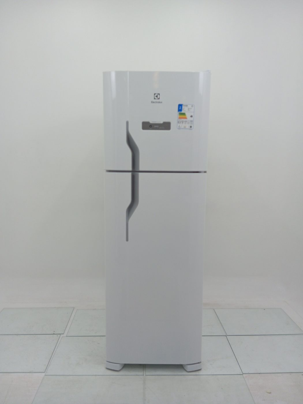 REFRIGERADOR ELECTROLUX  DUAS PORTAS FROST FR