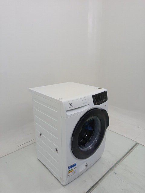 LAVADORA ELECTROLUX LFE11 - Lavadora Electrol