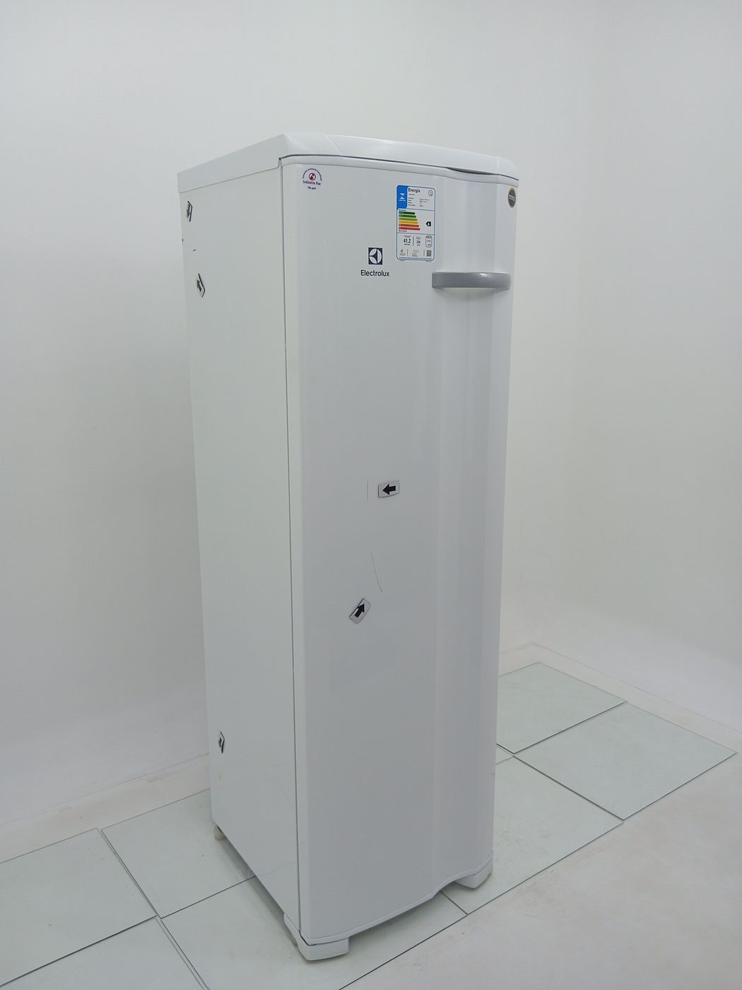FREEZER ELECTROLUX FE27 VERTICAL CYCLE DEFROS