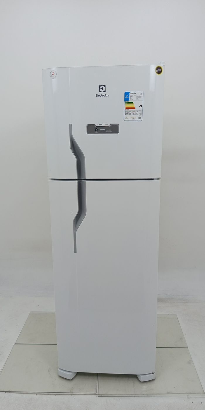 REFRIGERADOR ELECTROLUX DFN41 FROST FREE 371L