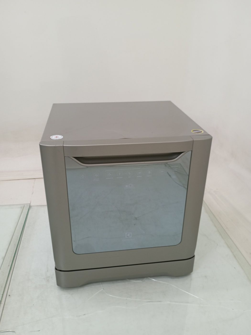 LAVA LOUCAS ELECTROLUX LE08S - Lava Louça Ele