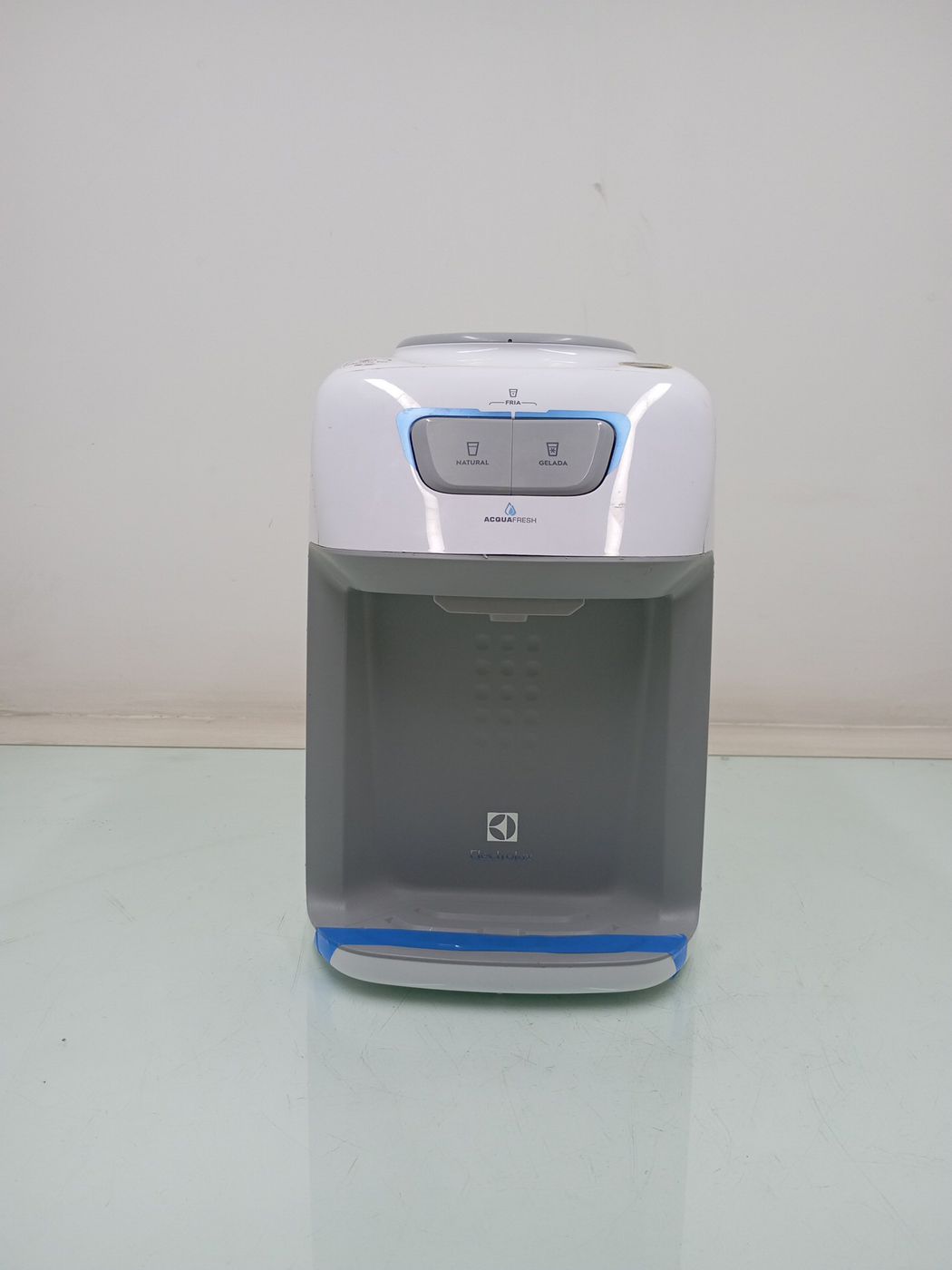 BEBEDOURO ELECTROLUX BE11B DE GALAO REFRIGERA