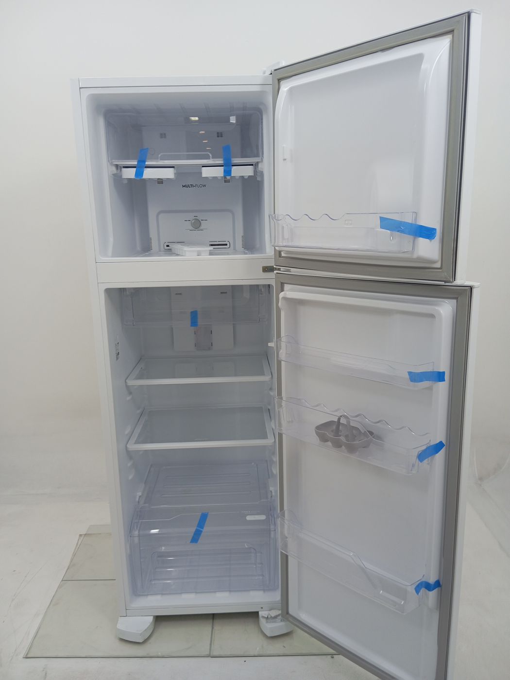 REFRIGERADOR ELECTROLUX DFN41 FROST FREE 371L