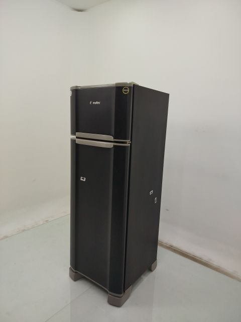 REFRIGERADOR ESMALTEC 276 LITROS RCD34 CYCLE 