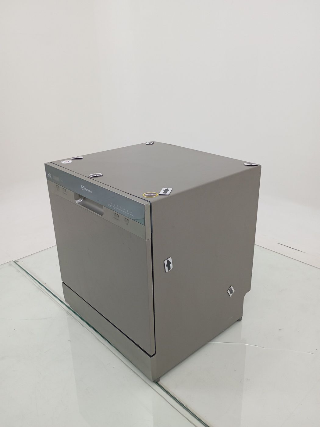 LAVA LOUCAS ELECTROLUX LL08S - Lava Louça Ele