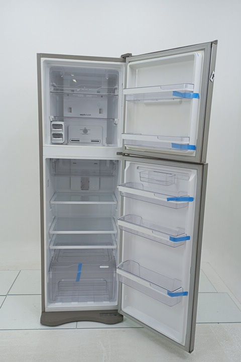 REFRIGERADOR ELECTROLUX DF44S   FROST FREE 40