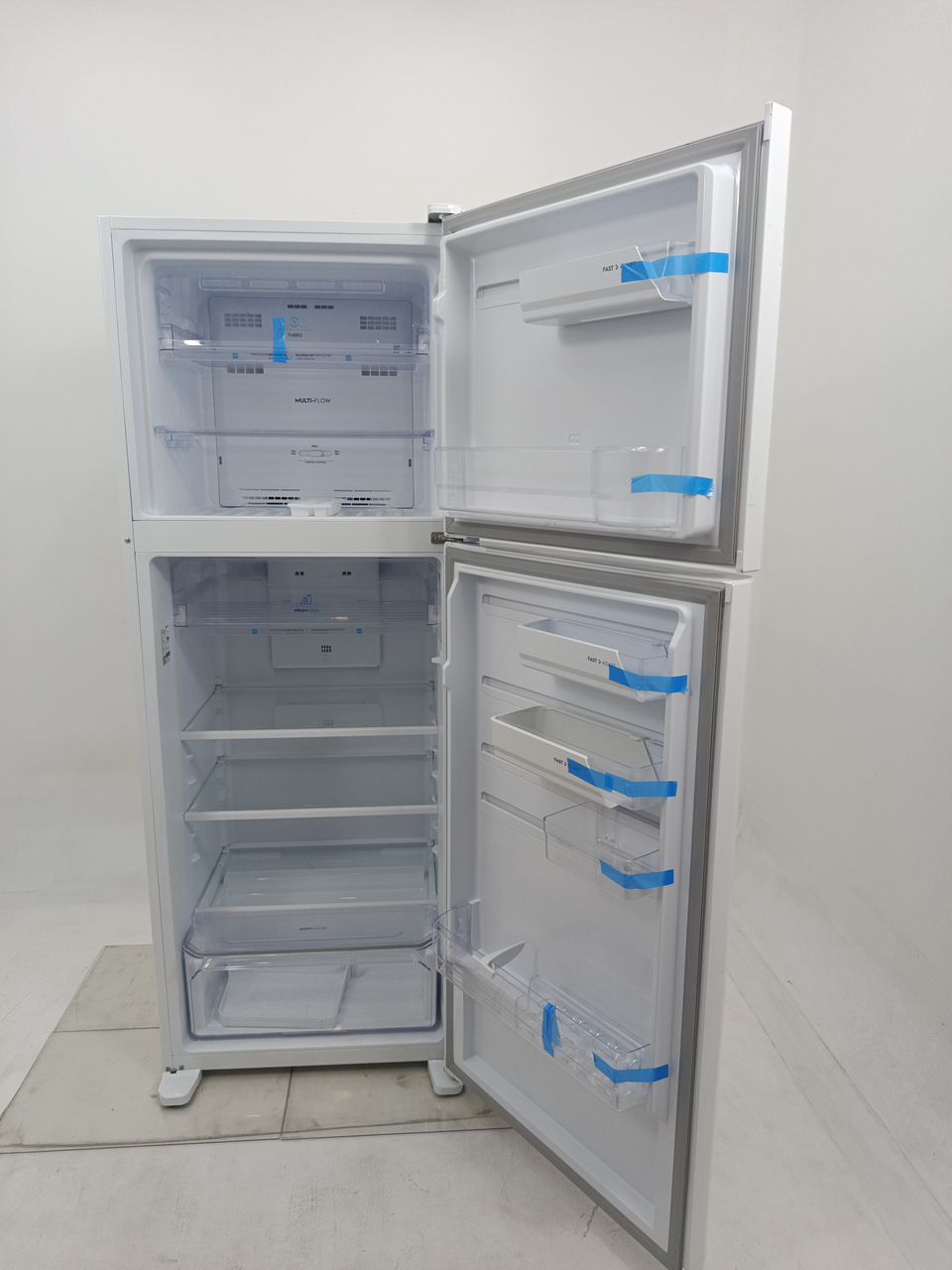 REFRIGERADOR ELECTROLUX IT56 - Refrigerador E