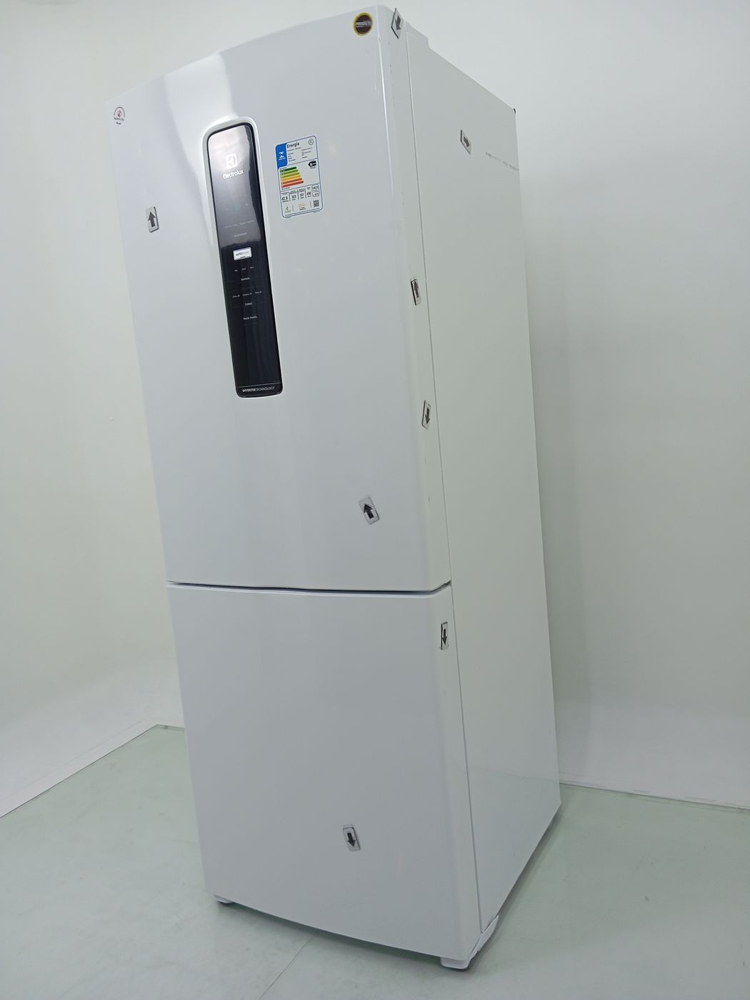 REFRIGERADOR ELECTROLUX IB7 FROST FREE INVERT
